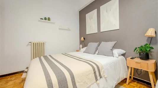 Rooms in Madrid Retiro - photo 3
