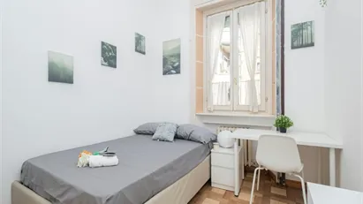 Room for rent in Milano Zona 2 - Stazione Centrale, Gorla, Turro, Greco, Crescenzago, Milan Room for rent in Milano Zona 2 - Stazione Centrale, Gorla, Turro, Greco, Crescenzago, Milan