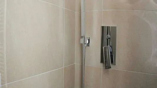 Rooms in Milano Zona 2 - Stazione Centrale, Gorla, Turro, Greco, Crescenzago - photo 7