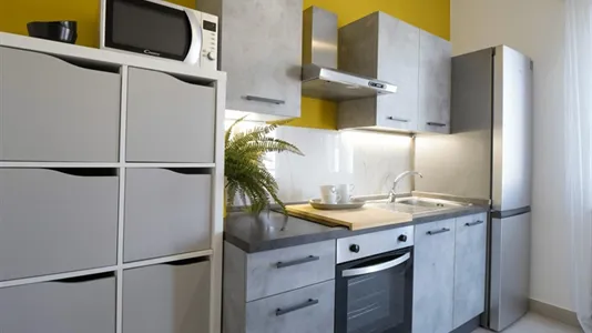 Rooms in Pavia - photo 8