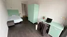 Room for rent, Brussels Sint-Gillis, Brussels, &lt;span class=&quot;blurred street&quot; onclick=&quot;ProcessAdRequest(13902080)&quot;&gt;&lt;span class=&quot;hint&quot;&gt;See streetname&lt;/span&gt;[xxxxxxxxxxxxx]&lt;/span&gt;