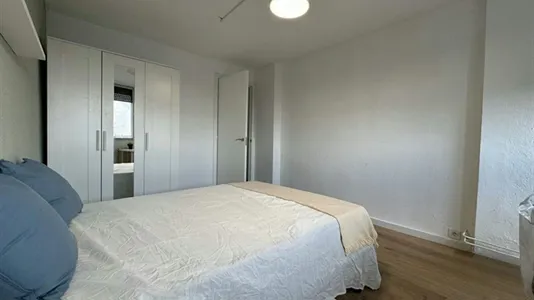 Rooms in Madrid Ciudad Lineal - photo 3