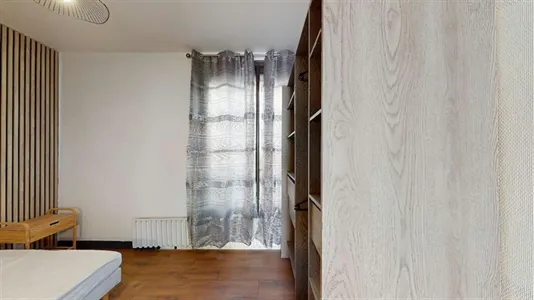 Rooms in Toulouse - photo 2