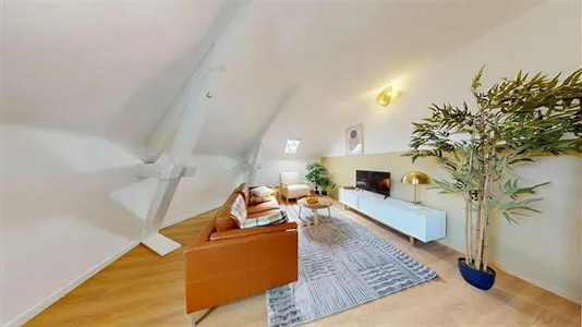 Rooms in Saint-Julien-en-Genevois - photo 2