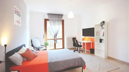 Rooms in Lecco - photo 6