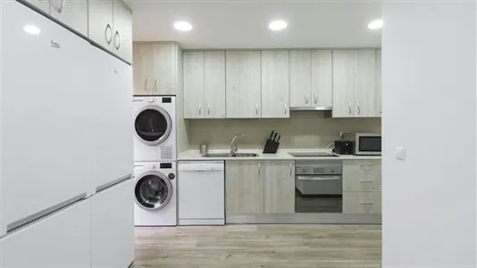 Rooms in Madrid Ciudad Lineal - photo 8