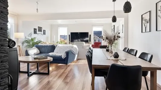 Houses in Degerfors - photo 5