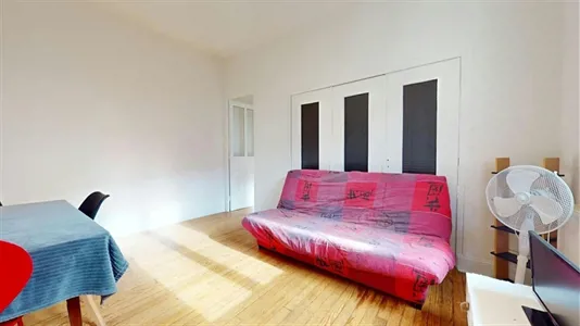 Apartments in Valence - photo 2
