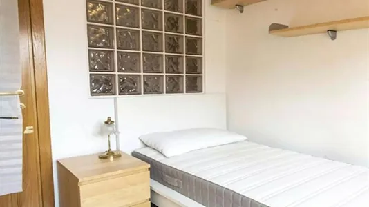 Apartments in Roma Municipio VII – Appio-Latino/Tuscolano/Cinecittà - photo 2