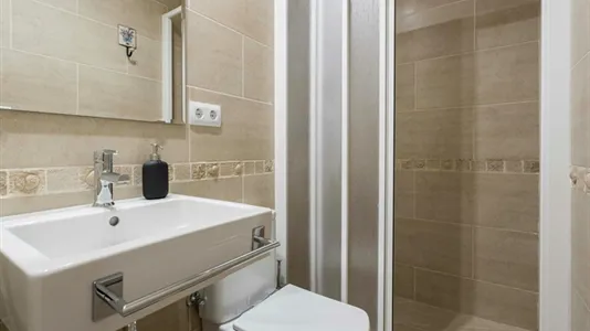 Rooms in Barcelona Les Corts - photo 8