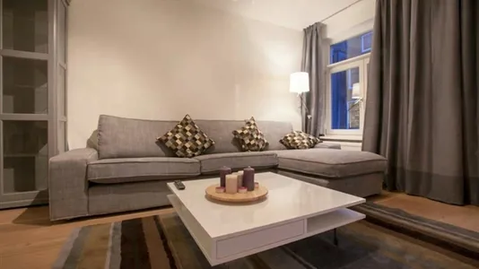 Apartments in Amsterdam Centrum - photo 2