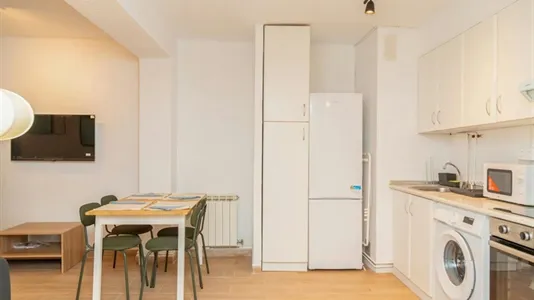 Rooms in Zaragoza - photo 5