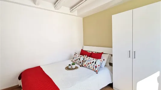 Rooms in Madrid Retiro - photo 10