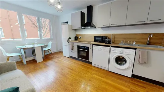 Rooms in Lyon - photo 5