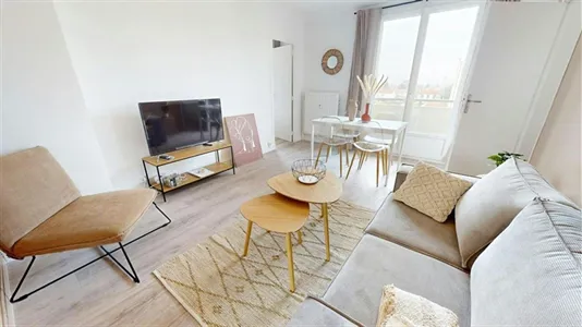 Rooms in Lyon - photo 8