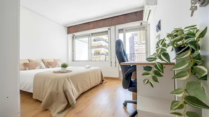 Room for rent in Tavernes Blanques, Comunidad Valenciana