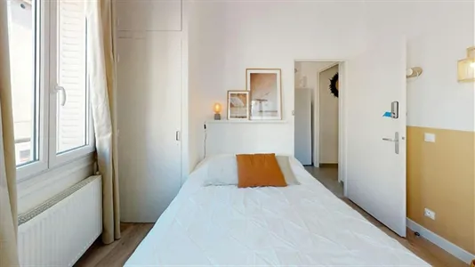Rooms in Lyon - photo 2