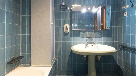 Rooms in Madrid Chamartín - photo 7