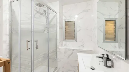 Rooms in Valencia L'Eixample - photo 4