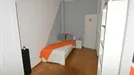 Room for rent, Modena, Emilia-Romagna, &lt;span class=&quot;blurred street&quot; onclick=&quot;ProcessAdRequest(13685832)&quot;&gt;&lt;span class=&quot;hint&quot;&gt;See streetname&lt;/span&gt;[xxxxxxxxxxxxx]&lt;/span&gt;