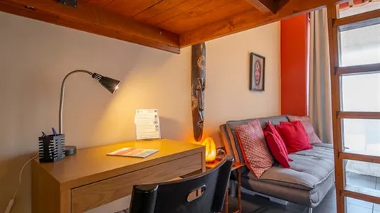 Apartments in Chalandri - photo 10