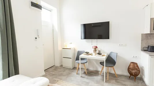 Rooms in Budapest Ferencváros - photo 1