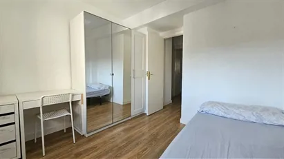 Room for rent in Madrid Ciudad Lineal, Madrid