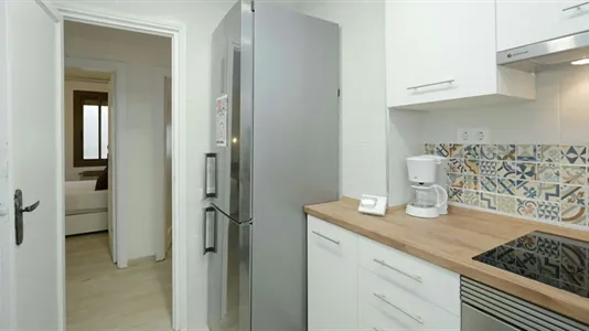 Rooms in Barcelona Eixample - photo 6