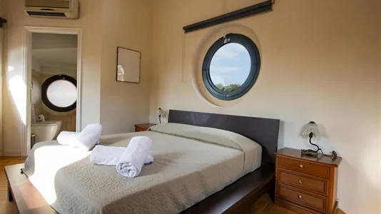 Apartments in Turin - photo 2