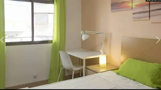 Rooms in Madrid Carabanchel - photo 3