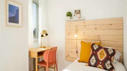 Room for rent in Madrid Moncloa-Aravaca, Madrid