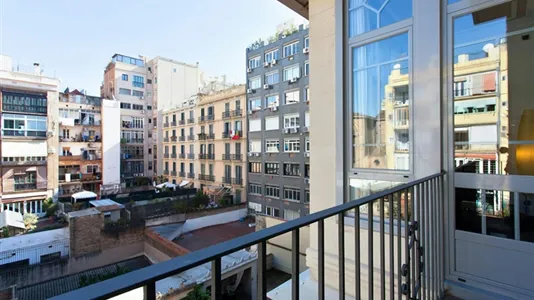 Apartments in Barcelona Eixample - photo 8