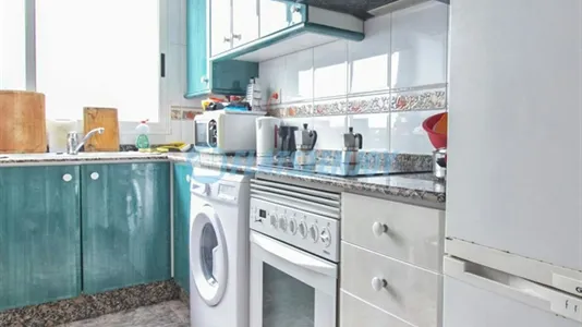 Rooms in Valencia Ciutat Vella - photo 4