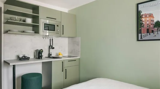 Houses in Frankfurt Innenstadt I - photo 4