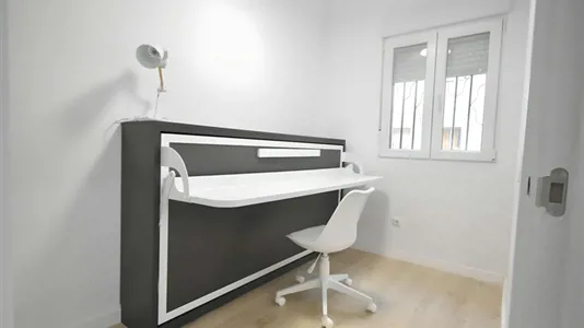 Rooms in Valencia Camins al Grau - photo 2