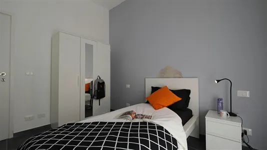 Rooms in Turin - photo 3