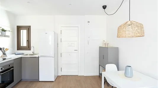Apartments in Barcelona Ciutat Vella - photo 5