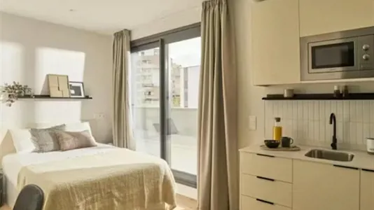 Rooms in Madrid Centro - photo 1