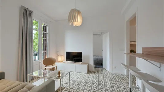 Rooms in Barcelona Eixample - photo 8