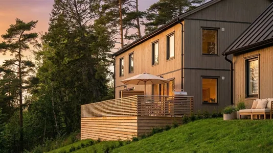 Houses in Österåker - photo 2