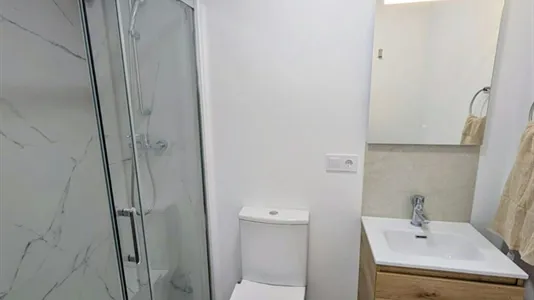 Apartments in Burjassot - photo 6