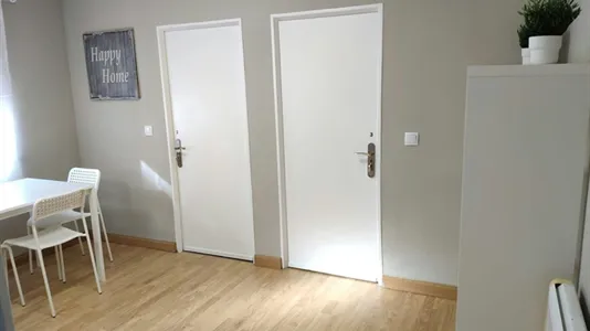 Rooms in Madrid Puente de Vallecas - photo 5