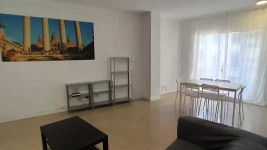 Rooms in Barcelona Eixample - photo 9