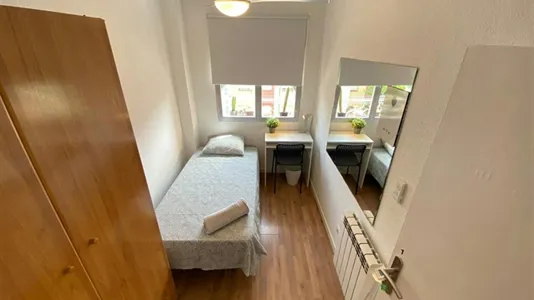 Rooms in Madrid Puente de Vallecas - photo 6