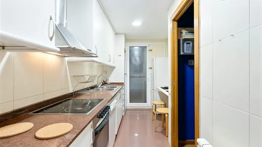 Rooms in Barcelona Gràcia - photo 9