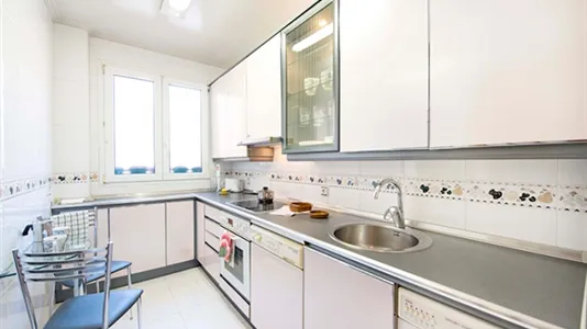 Rooms in Bilbao - photo 7