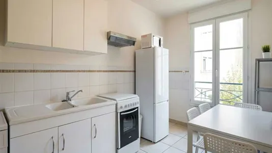 Rooms in Lyon - photo 9