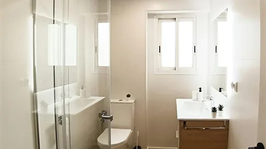 Rooms in Tarragona - photo 3