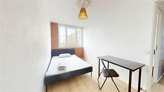 Rooms in Lyon - photo 2