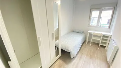 Room for rent in Adaro, Comunidad de Madrid